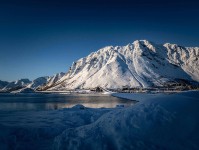 age动漫像校准：先校时间窗有没有写明，再把口径写一句（像做读图小手势）